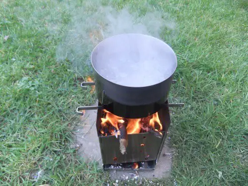 Boiling water on the Firebox stove