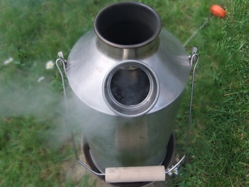 Boiling water Kelly Kettle